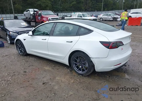 2023 Tesla Model 3 Rear-Wheel Drive z USA, uszkodzony, nr VIN 5YJ3E1EA3PF593547
